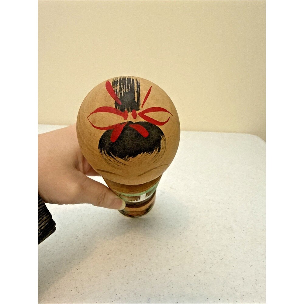 Vtg RARE Kokeshi Dolls Japanese Wood Handpainted Engraved Artist - Picture 12 of 16